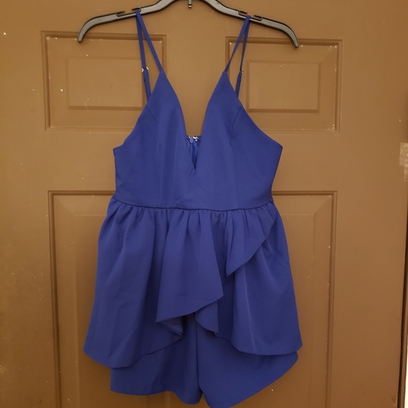 Lulus Other - Lulu's Romper size M